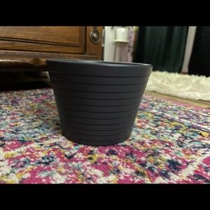 Plant pot